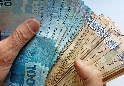 Como Pagar Menos na Conta de Luz com a Tarifa Social 2025